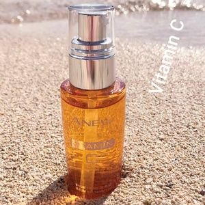 Anew Vitamin C Serum